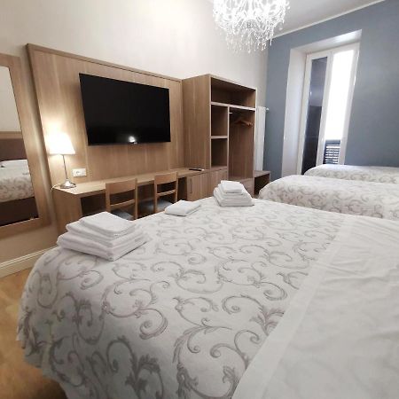 Opera Relais 85 Bed & Breakfast Messina Exterior photo