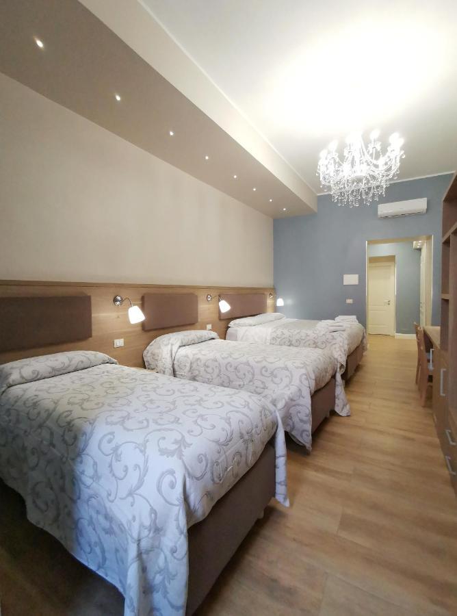 Opera Relais 85 Bed & Breakfast Messina Exterior photo